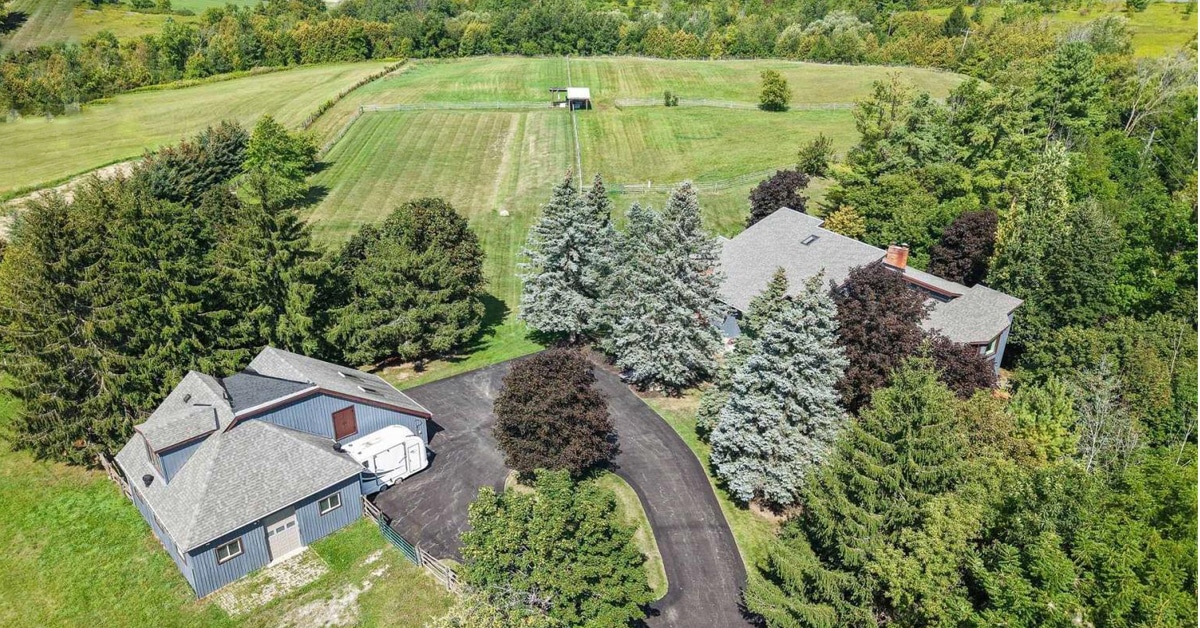Thumbnail for $2,800,000 for a beautiful country property in Caledon, Ontario